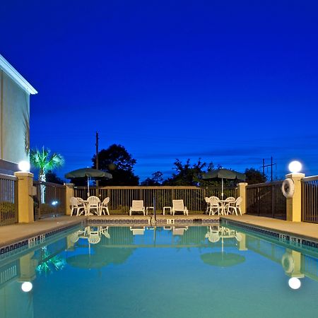 Holiday Inn Express & Suites Milton East I-10 By Ihg Ngoại thất bức ảnh