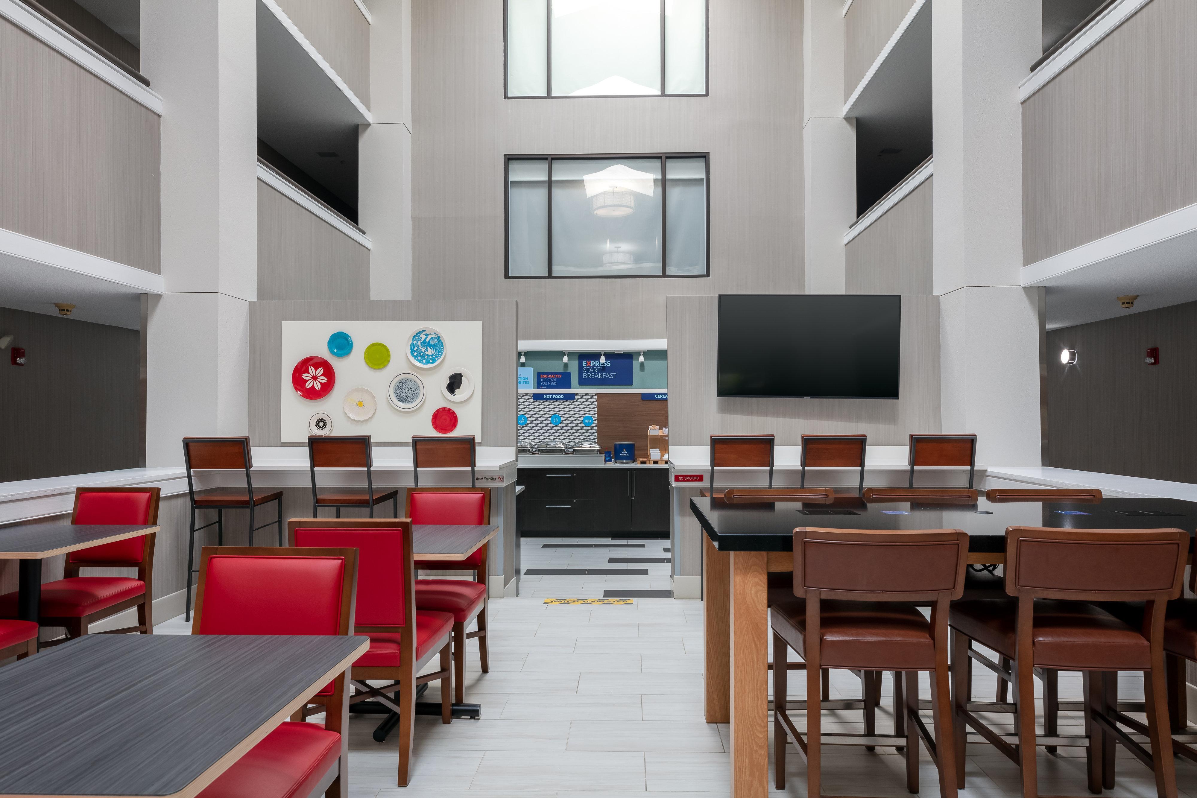 Holiday Inn Express & Suites Milton East I-10 By Ihg Ngoại thất bức ảnh