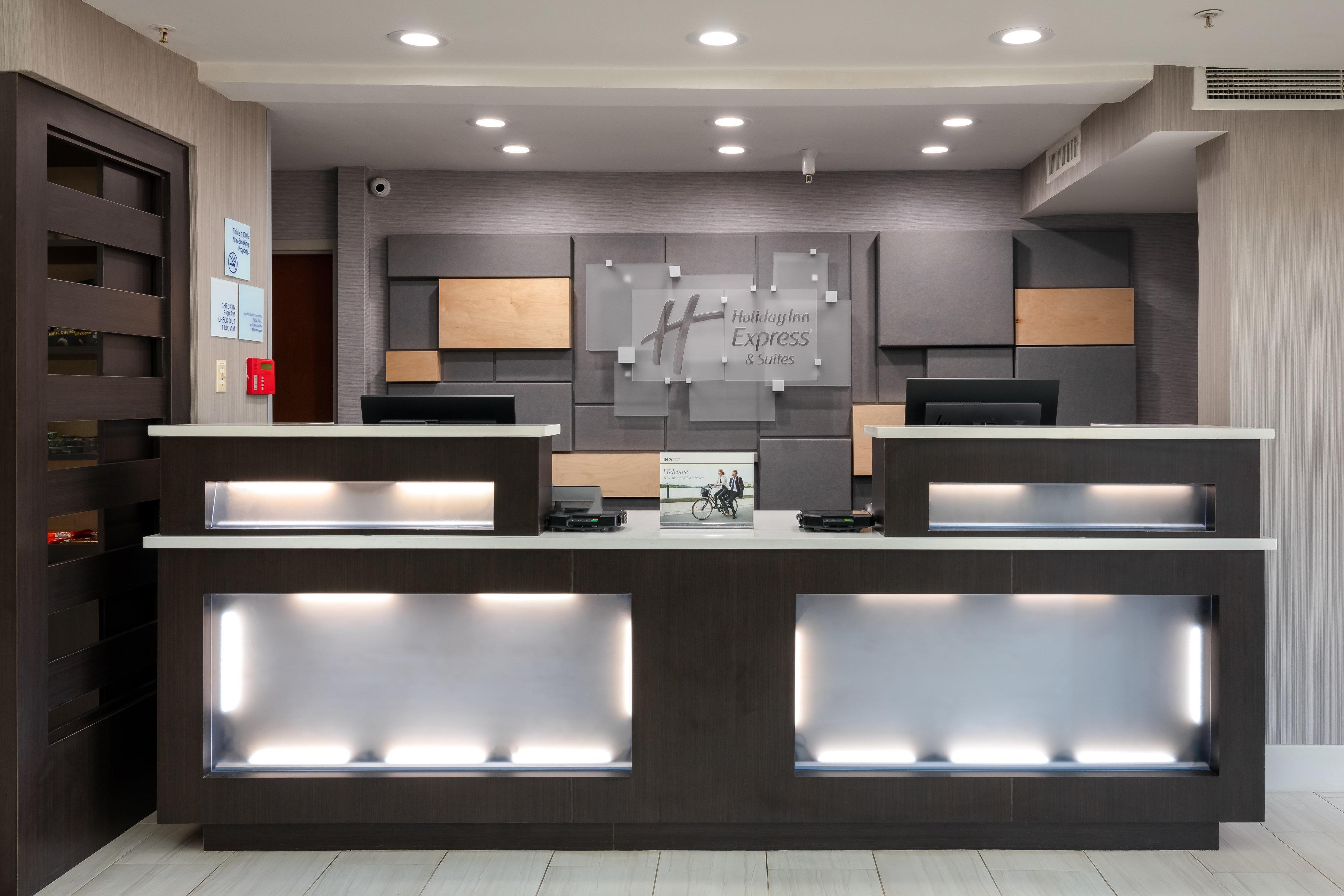Holiday Inn Express & Suites Milton East I-10 By Ihg Ngoại thất bức ảnh