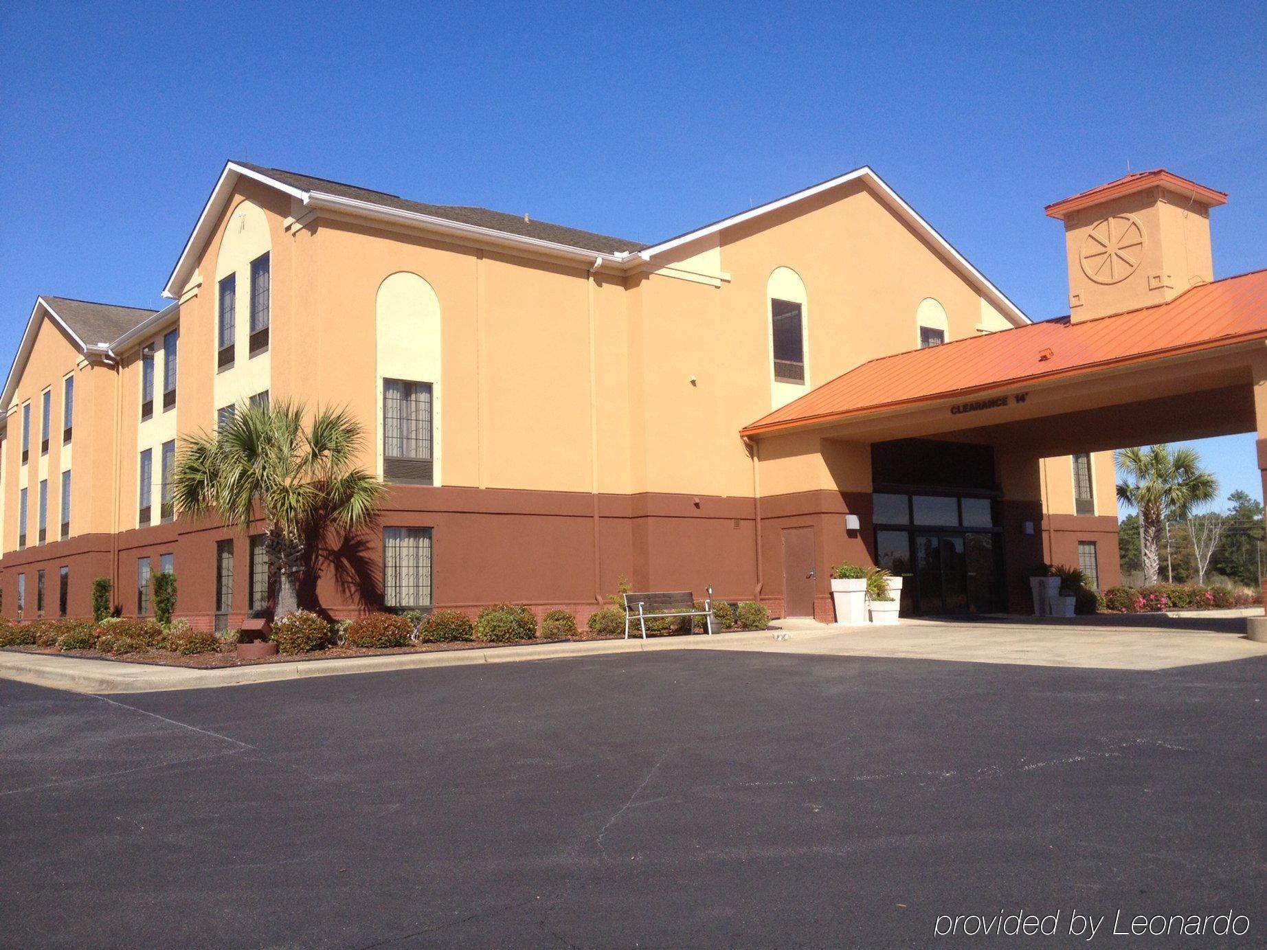 Holiday Inn Express & Suites Milton East I-10 By Ihg Ngoại thất bức ảnh
