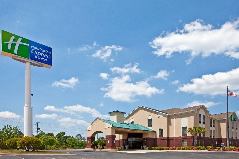 Holiday Inn Express & Suites Milton East I-10 By Ihg Ngoại thất bức ảnh