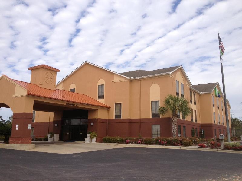 Holiday Inn Express & Suites Milton East I-10 By Ihg Ngoại thất bức ảnh